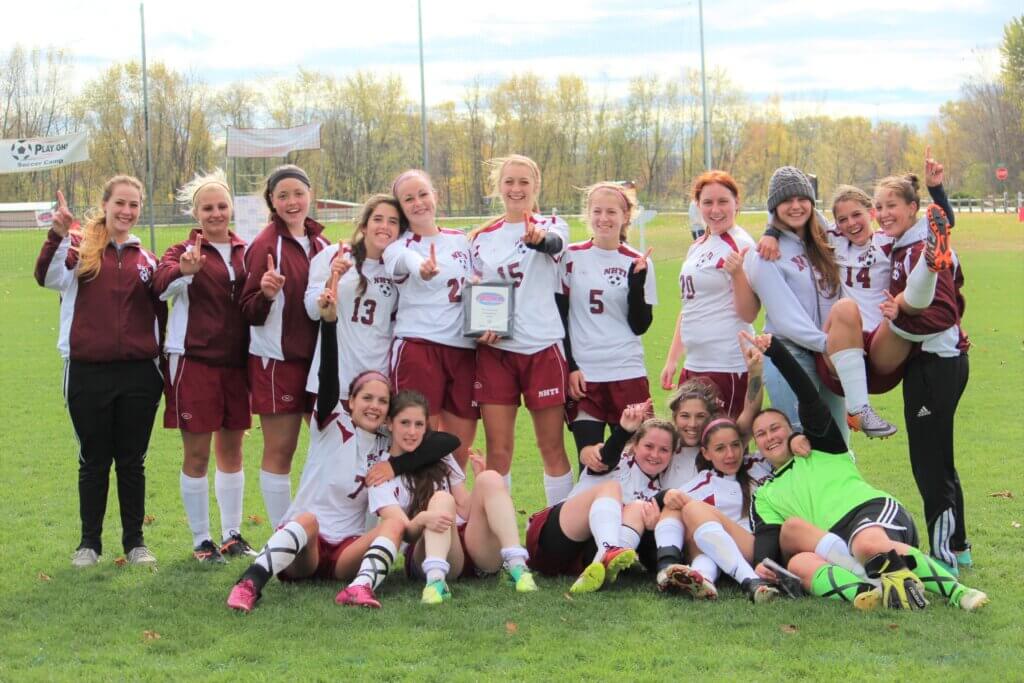 NHTI Women's Soccer team