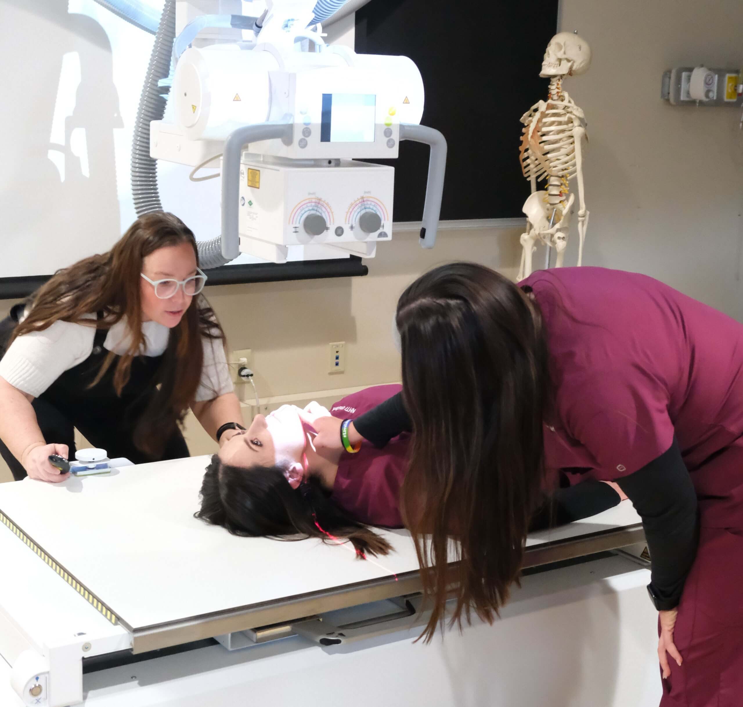 NHTI alum installs college’s new x-ray equipment